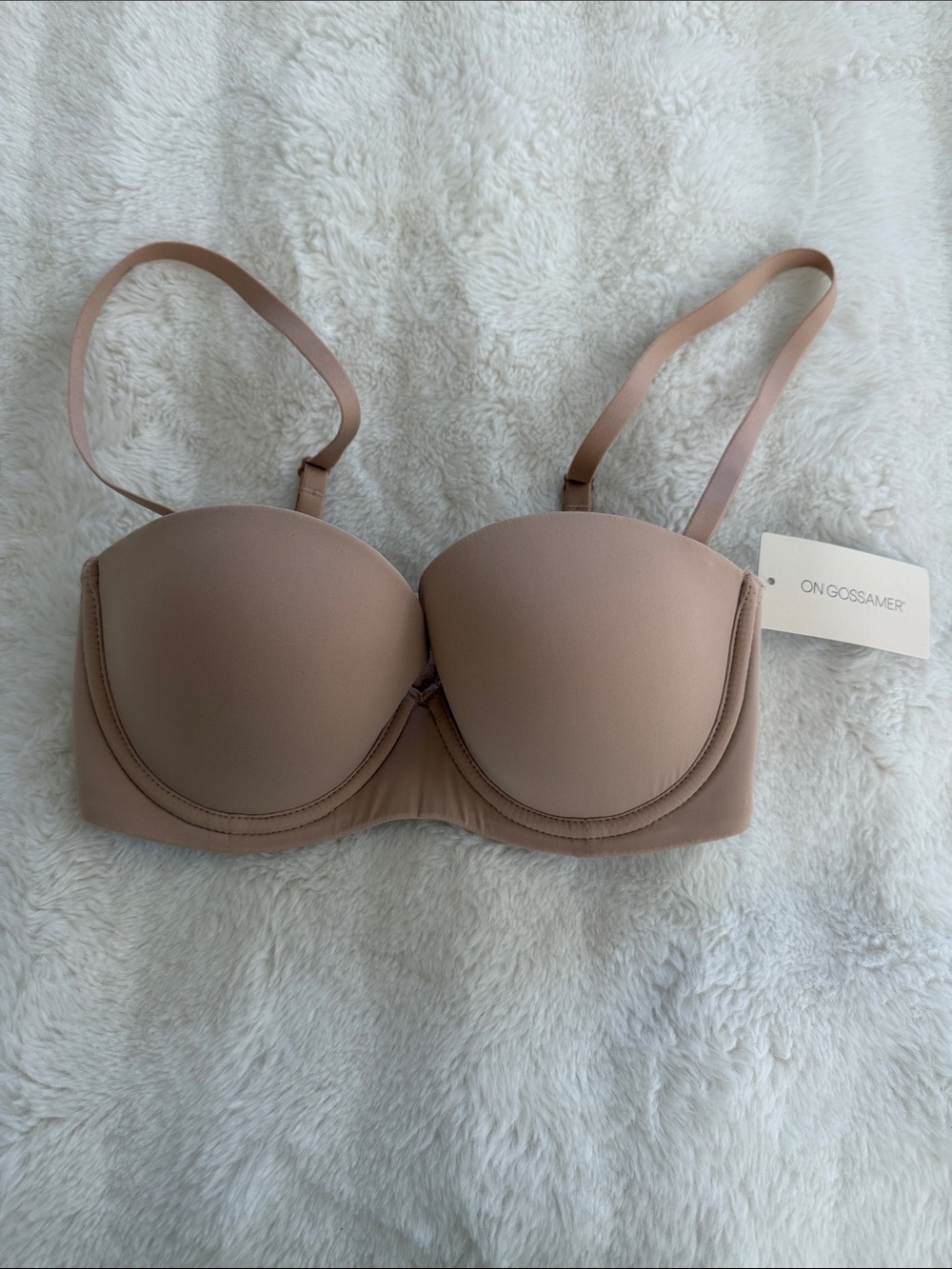 On Gossamer Smooth Strapless Plunge Bra